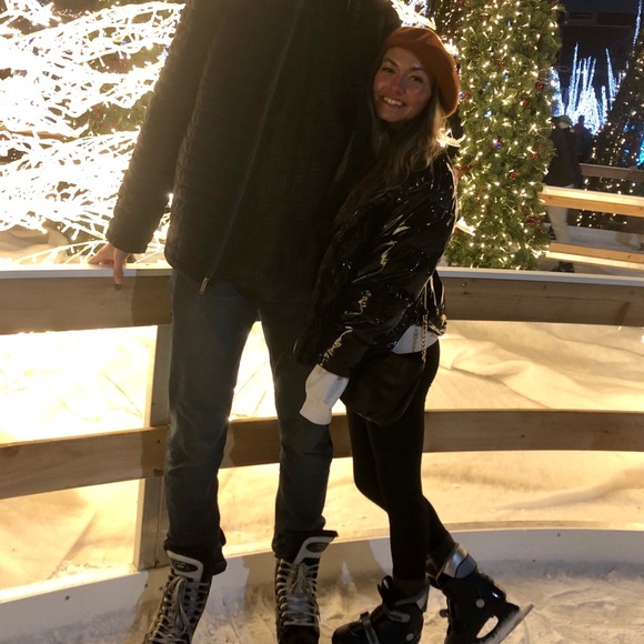 🌼 meet your posher! 🌼 - Picture 3 of 4